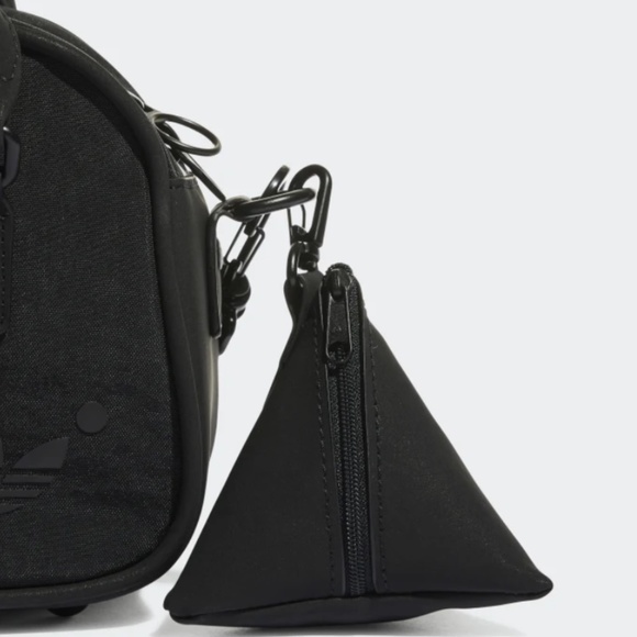 Adidas Originals Black Mini Bowling Bag RARE - Picture 6 of 6